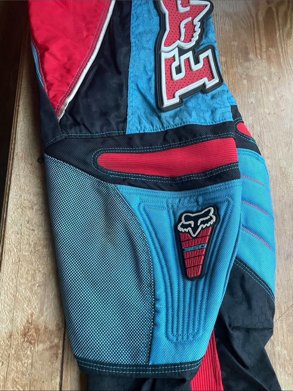 Fox Men’s Motocross Pants — Blue & Red - Picture 5 of 6